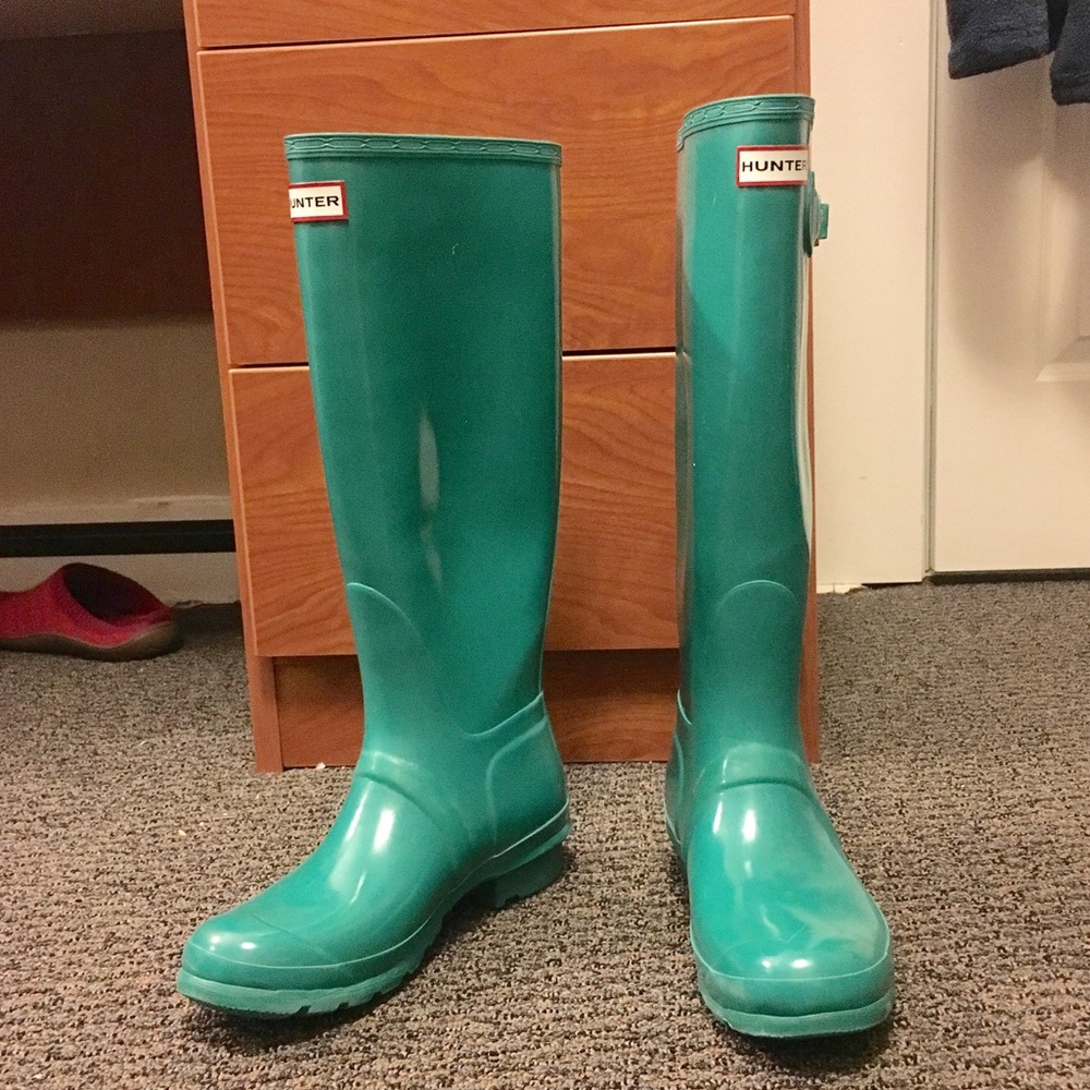 Hunter teal rain boots size 9!